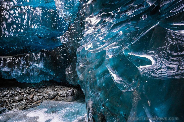 Iemūžināts Islandes Vatnajēkidla ledāja skaistums 165402