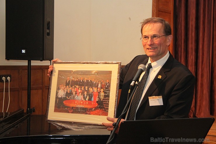 Latvijas Piļu un muižu asociācija ar starptautisku konferenci atzīmē 15 gadu jubileju Dundagas pilī Latvijas Piļu un muižu asociācija ar starptautisku konferenci atzīmē 15 gadu jubileju Dundagas pilī 165781