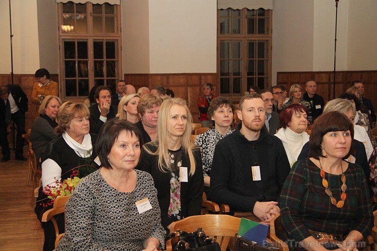 Latvijas Piļu un muižu asociācija ar starptautisku konferenci atzīmē 15 gadu jubileju Dundagas pilī Latvijas Piļu un muižu asociācija ar starptautisku konferenci atzīmē 15 gadu jubileju Dundagas pilī 165783