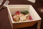 Valtera Restorāns: Kūpinātas zivis, kartupeļu – sēņu salāti, biešu majonēze 10