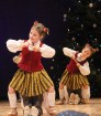 Jauniešu deju ansamblis «Pīlādzītis» izdejo Ziemassvētku koncertu Ogrē 16