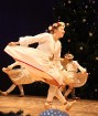 Jauniešu deju ansamblis «Pīlādzītis» izdejo Ziemassvētku koncertu Ogrē 20