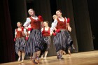 Jauniešu deju ansamblis «Pīlādzītis» izdejo Ziemassvētku koncertu Ogrē 31