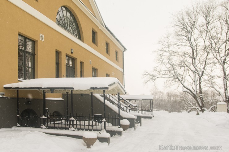 Travelnews.lv apskata sniegoto Skrundas muižu un parku 167630