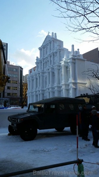67. Sniega un ledus skulptūru festivālā Japānā Latvijas komanda izcīna uzvaru 168891