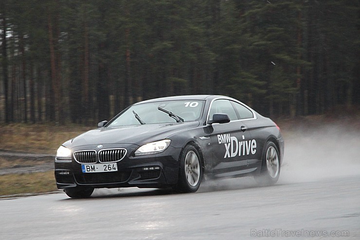 Travelnews.lv 11/02.2016 aktīvi piedalās Inchape BM Auto organizētajā BMW xDrive dienu pasākumā autosporta trasē 333 Travelnews.lv 11/02.2016 aktīvi piedalās Inchape BM Auto organizētajā BMW xDrive dienu pasākumā autosporta trasē 333 168975