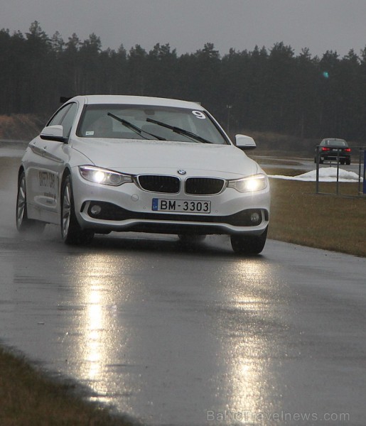 Travelnews.lv 11/02.2016 aktīvi piedalās Inchape BM Auto organizētajā BMW xDrive dienu pasākumā autosporta trasē 333 Travelnews.lv 11/02.2016 aktīvi piedalās Inchape BM Auto organizētajā BMW xDrive dienu pasākumā autosporta trasē 333 168997