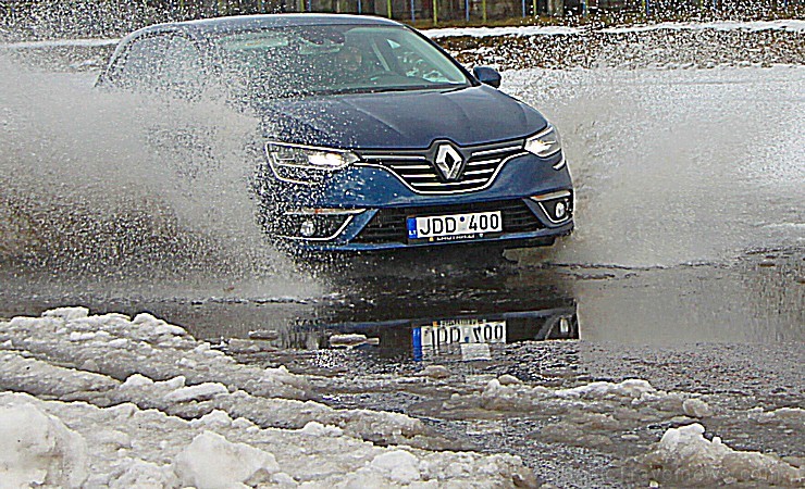 Travelnews.lv redakcija 24.02.2016 testē jauno Renault Megane 169370