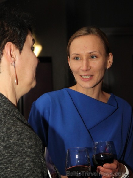 Ceļojumu tehnoloģiju uzņēmums «Travelport Baltija» pirmajā pavasara dienā, 1.03.2016, aplaimo biznesa sievietes ar šokolādes pasauli Ceļojumu tehnoloģiju uzņēmums «Travelport Baltija» pirmajā pavasara dienā, 1.03.2016, aplaimo biznesa sievietes ar šokolādes pasauli 169847