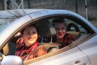 Populārais «Sieviešu dienas rallijs 2016» pulcē 5.03.2016 divās Latvijas starta pilsētās - Dobelē un Valmierā rekordlielu dalībnieču skaitu 15