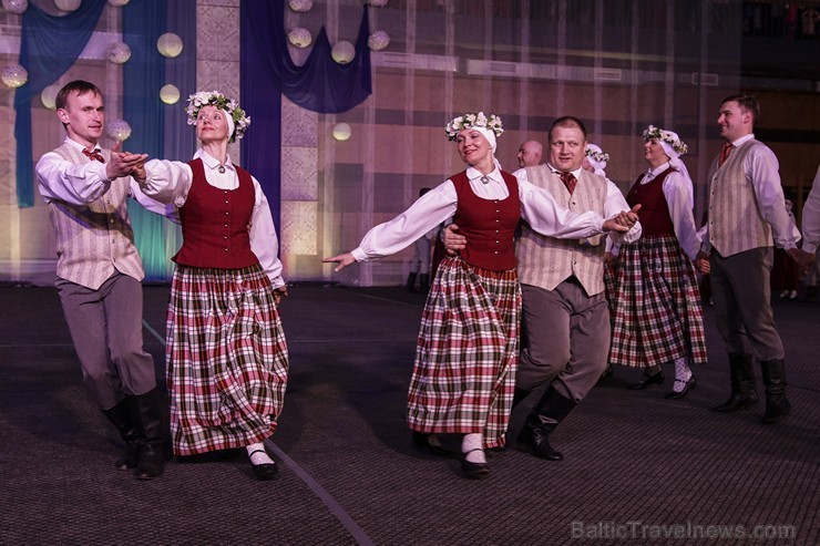 Piektais deju festivāls «Sasala jūrīna» Saulkrastos pulcē dejotājus no visas Latvijas 171059