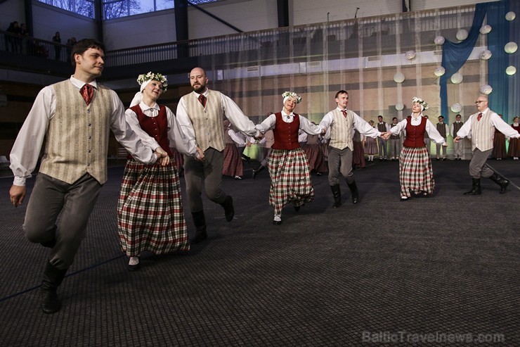 Piektais deju festivāls «Sasala jūrīna» Saulkrastos pulcē dejotājus no visas Latvijas 171061