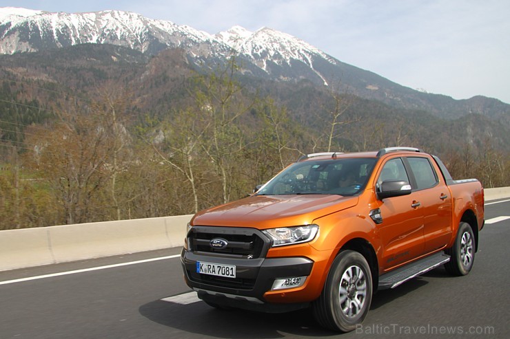 Travelnews.lv ar jauno  Ford Ranger iepazīst Slovēnijas autostrādes un Alpu kalnu ceļus 171877