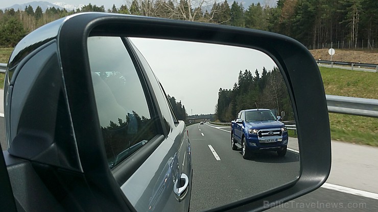 Travelnews.lv ar jauno  Ford Ranger iepazīst Slovēnijas autostrādes un Alpu kalnu ceļus 171885