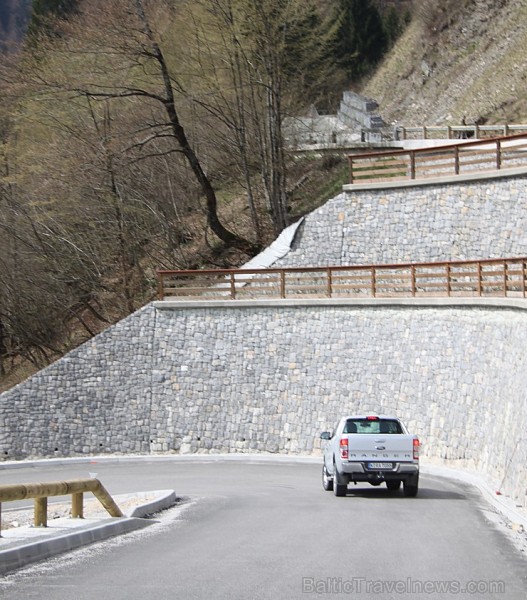 Travelnews.lv ar jauno  Ford Ranger iepazīst Slovēnijas autostrādes un Alpu kalnu ceļus 171949