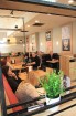 Pirmā «Pizza Hut» restorāna Latvijā atvēršana 19