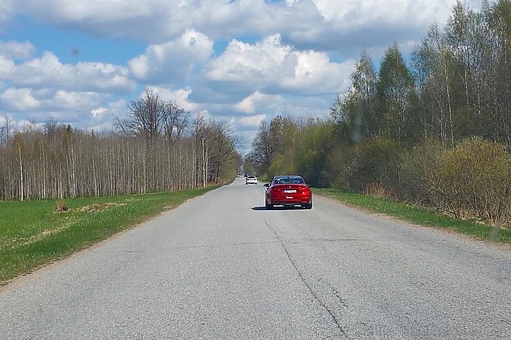 Latvijas bobslejisti, skeletonisti un kamaniņu braucēji ar Inchcape BM Auto iniciatīvu 3.05.2016 dodas Vidzemes ceļos ar jaudīgajiem BMW M modeļiem 173597