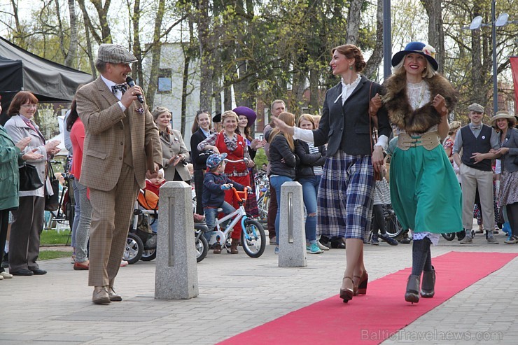 Tvīda brauciens Ogrē 4.05.2016  ir burvīgs ceļojums vēstures aizkulisēs 173742