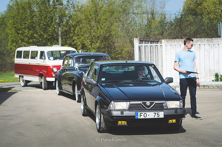 Ķīpsalā pulcējas 150 antīku auto īpašnieki 174193