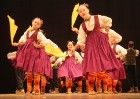 Ogres bērnu un jauniešu deju kolektīvs «Pīlādzītis» uzstājas ar atskaites programmu 24