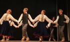 Ogres bērnu un jauniešu deju kolektīvs «Pīlādzītis» uzstājas ar atskaites programmu 56