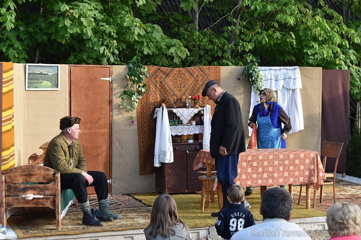 Ar mājražotāju labumu tirgu, Baltinavas teātra Ar mājražotāju labumu tirgu, Baltinavas teātra