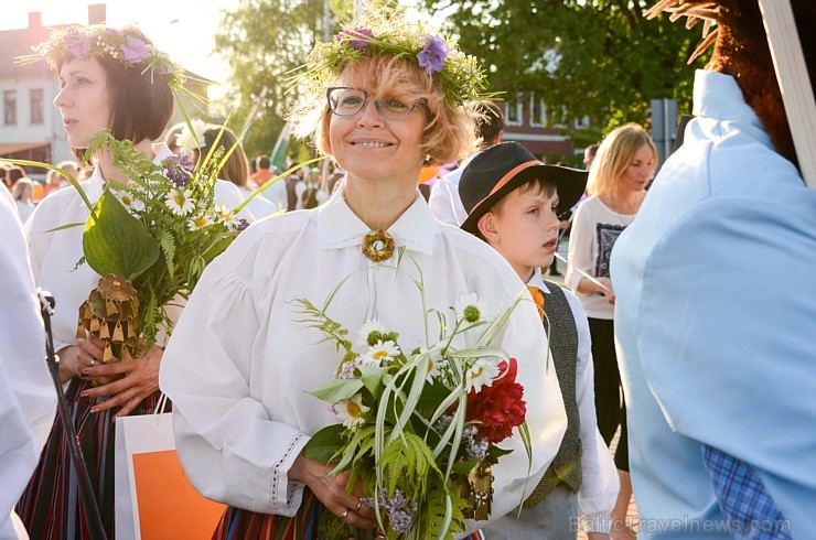 Siguldas pilsētas svētkos ikviens varēja piedalīties notikumos, kas jau izveidojušies par tradīciju, piemēram, svētku gājienā, kā arī guva pārsteigumu 175757