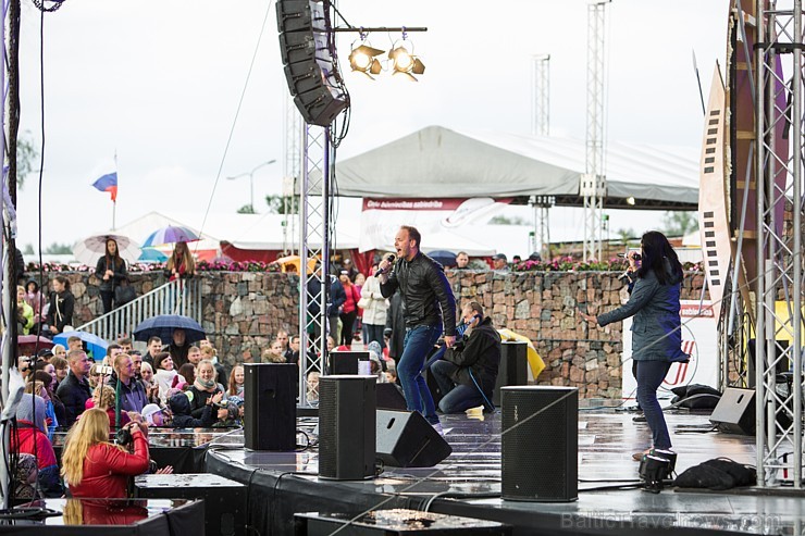 Festivālā šogad bija apskatāmas 20 skulptūras un tika izveidota arī festivāla vēsturē lielākā skulptūra, kas bija vairāk nekā 6 metrus augsta un 20 me Festivālā šogad bija apskatāmas 20 skulptūras un tika izveidota arī festivāla vēsturē lielākā skulptūra, kas bija vairāk nekā 6 metrus augsta un 20 me 176641