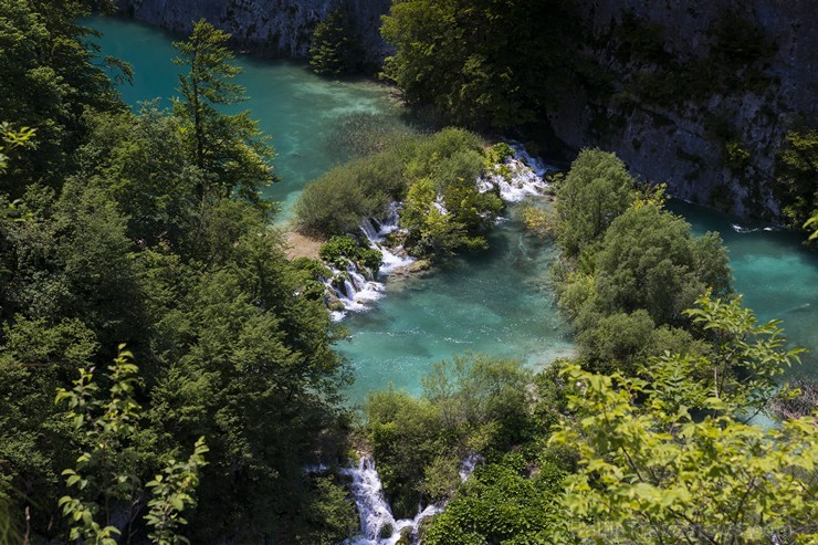 Travelnews.lv sadarbībā ar tūroperatoru Novatours apskata Plitvices ezerus, kas ir pirmais un lielākais Horvātijas nacionālais parks 176867