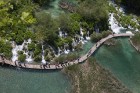Travelnews.lv sadarbībā ar tūroperatoru Novatours apskata Plitvices ezerus, kas ir pirmais un lielākais Horvātijas nacionālais parks 19