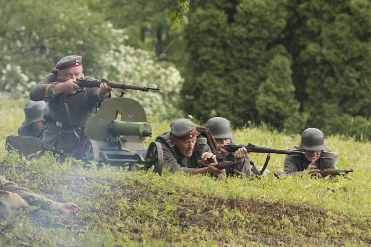 Cēsu kaujas godina ar to rekonstrukciju 177719