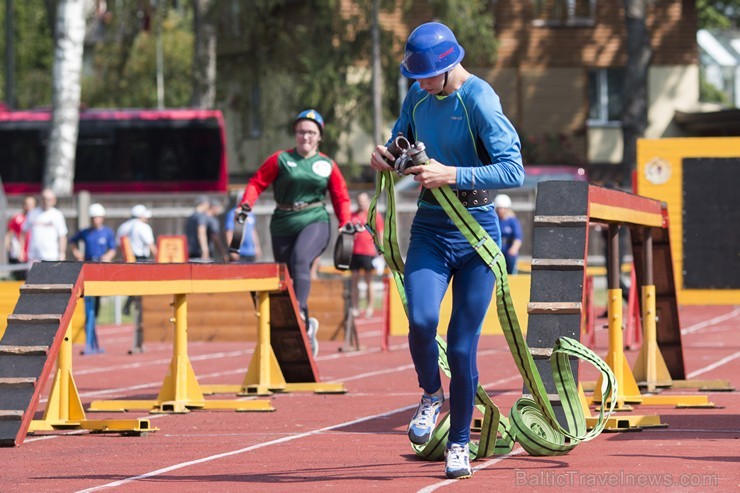 Latvijas čempionāts ugunsdzēsības sportā pulcē labākos pašmāju un ārzemju sporistus 177980