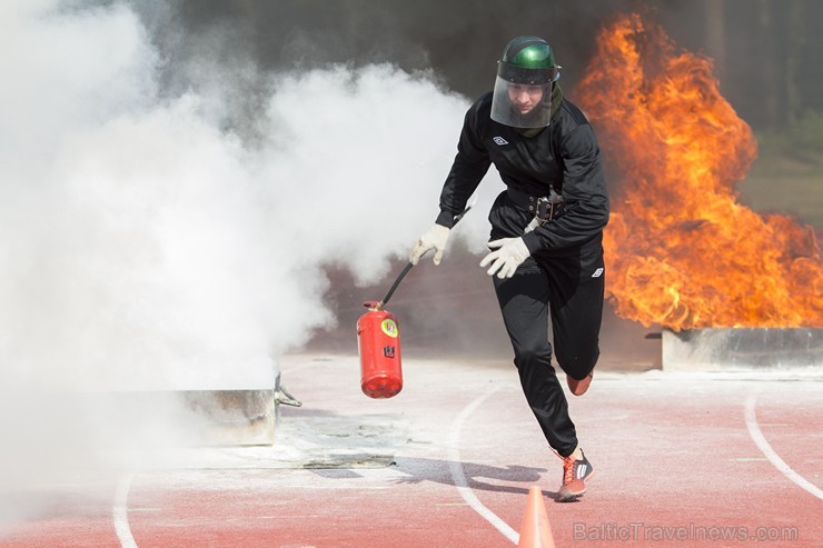 Latvijas čempionāts ugunsdzēsības sportā pulcē labākos pašmāju un ārzemju sportistus 178034