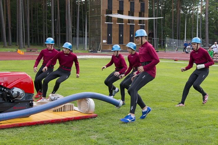 Latvijas čempionāts ugunsdzēsības sportā pulcē labākos pašmāju un ārzemju sportistus 178040