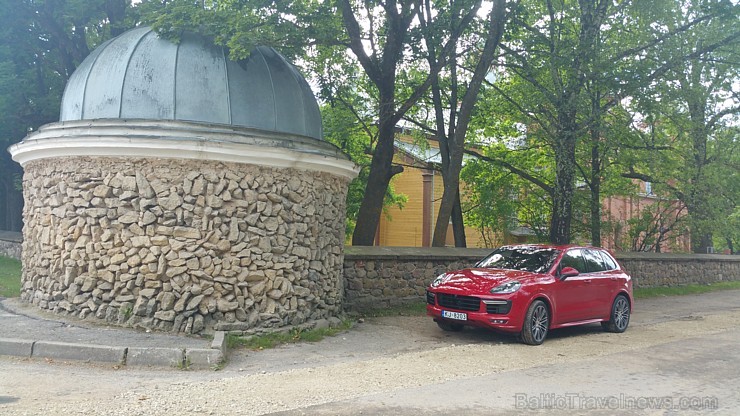 Travelnews.lv redakcija ar Porsche Cayenne GTS izbrauc Latgalē 1000 km maršrutu 179440