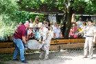 Rīgas zoodārzā jau sešpadsmito reizi norisinājās ikgadējais Galapagu bruņrupuču svēršanas pasākums 14