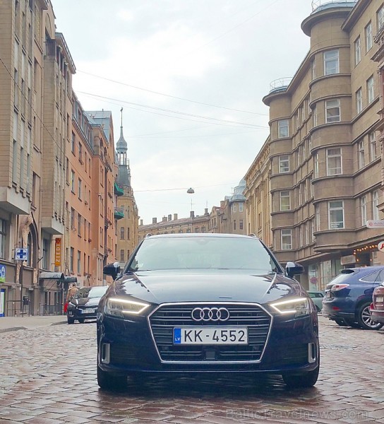 Travelnews.lv redakcija iepazīst jauno Audi A3 Sportback Rīgas ielās 180487