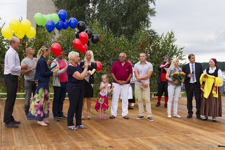 Ar krāšņu un daudzveidīgu svētku programmu Limbaži atzīmē 793. jubileju