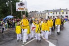 Limbažu svētku gājiena dalībnieki pārsteidz ar radošumu 22