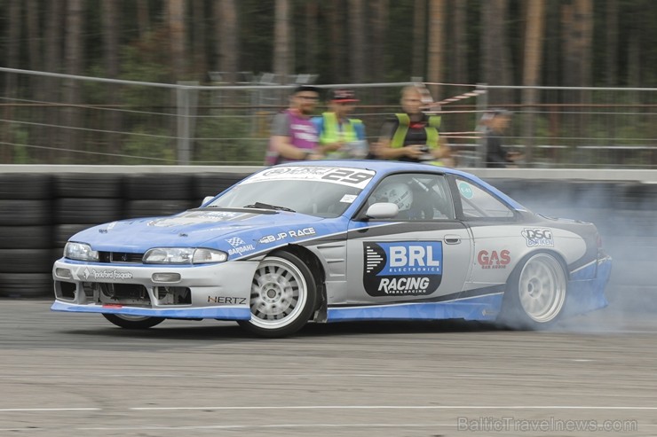 Drift Allstars Latvian GP 2016 pulcē labākos Eiropas drifta braucējus 181147