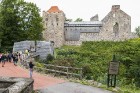 Zobenbrāļu ordeņa Siguldas pils ir senākā no novada pilīm. Tās celtniecība uzsākta 1207. gadā 1