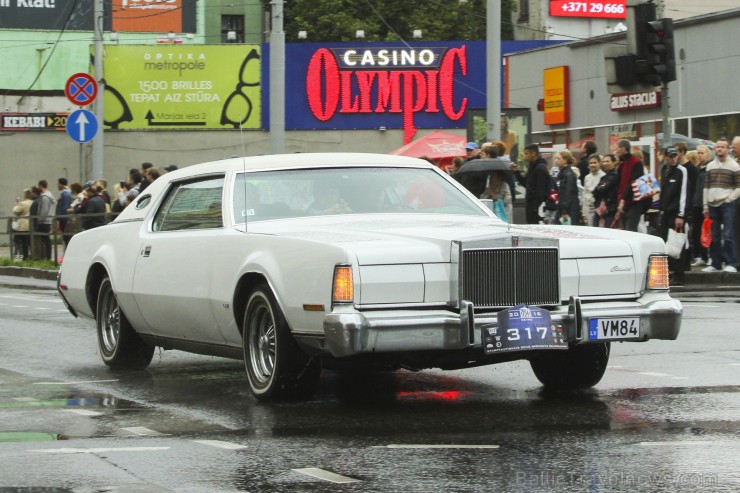 Starptautiskais seno spēkratu salidojums «Rīga Retro» pulcē retro auto cienītājus 181785