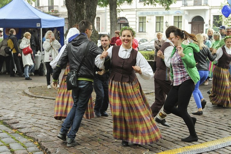 Latgales diena Rīgā pulcē lielu skaitu interesentu 181791