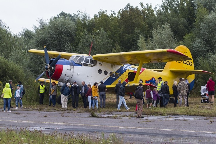 Ikgadējais aviācijas salidojums «Riga Fly-in 2016» Spilves lidlaukā pulcē aviācijas interesentus 181897