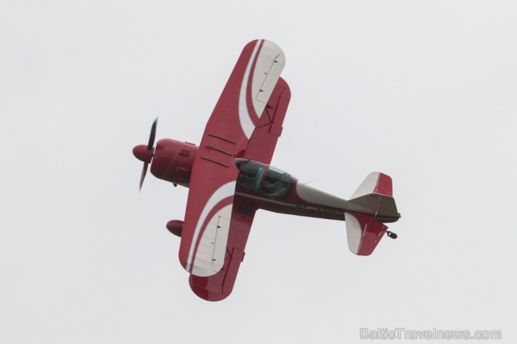 Ikgadējais aviācijas salidojums «Riga Fly-in 2016» Spilves lidlaukā pulcē aviācijas interesentus Ikgadējais aviācijas salidojums «Riga Fly-in 2016» Spilves lidlaukā pulcē aviācijas interesentus 181921