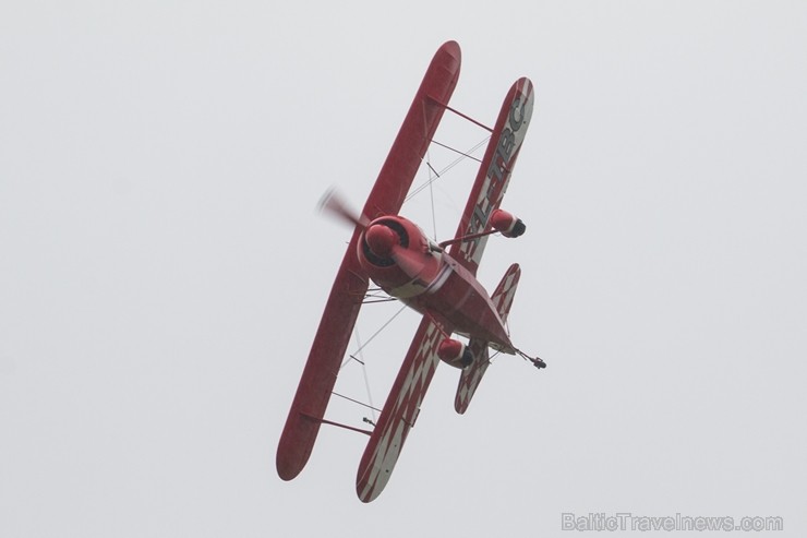 Ikgadējais aviācijas salidojums «Riga Fly-in 2016» Spilves lidlaukā pulcē aviācijas interesentus Ikgadējais aviācijas salidojums «Riga Fly-in 2016» Spilves lidlaukā pulcē aviācijas interesentus 181926