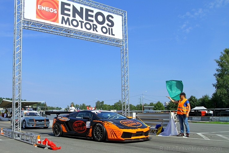 Ar spraigām cīņām trasē atzīmē Baltijas autošosejas festivāla «Riga Summer Race» 5 gadu jubileju Ar spraigām cīņām trasē atzīmē Baltijas autošosejas festivāla «Riga Summer Race» 5 gadu jubileju 182504