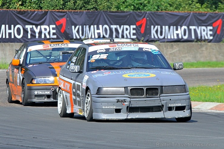 Ar spraigām cīņām trasē atzīmē Baltijas autošosejas festivāla «Riga Summer Race» 5 gadu jubileju Ar spraigām cīņām trasē atzīmē Baltijas autošosejas festivāla «Riga Summer Race» 5 gadu jubileju 182521