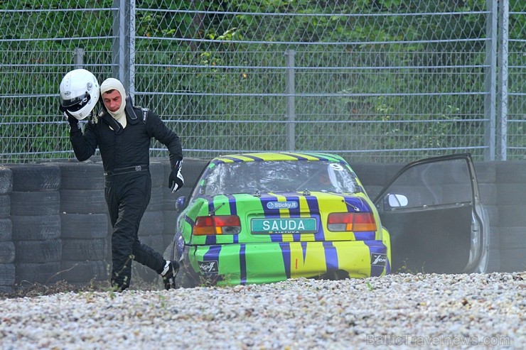 Ar spraigām cīņām trasē atzīmē Baltijas autošosejas festivāla «Riga Summer Race» 5 gadu jubileju Ar spraigām cīņām trasē atzīmē Baltijas autošosejas festivāla «Riga Summer Race» 5 gadu jubileju 182533