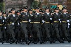 Ar grandiozu militāro parādi Kijevā atzīmē Ukrainas neatkarības dienu 53
